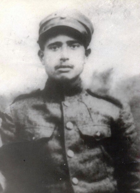 Σκλέπου ή Καραδεμίρης Παναγιώτης του Προκοπίου. πέθανε στο χωριό Ασκύφου Επαρχίας Σφακίων Νομού Χανίων στις 19 Αυγούστου 1932. Ένα από τα πρώτα θύματα του «Ιδιώνυμου» πανελλαδικά. 