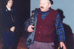 Επιθεώρηση "Ολυμπιάδα, πίσω έχει την ουρά..." (2004)