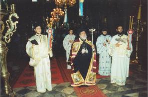 Ο μακαριστός Πάπας και Πατριάρχης Αλεξανδρείας Πέτρος ο Α΄ στην Αγιάσο (15-8-2002).