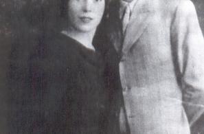 Παναγιώτης ή Αλέκος Γριμανέλης με τη σύζυγό του. Εκτελέστηκε από όργανα της Ειδικής Ασφάλειας στο κέντρο της Αθήνας (23-8-1944).